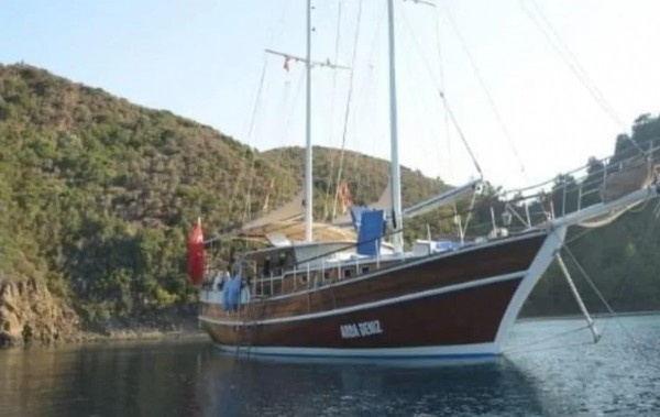 Teknede vahşet! Babasını baygın halde sudan çıkardı